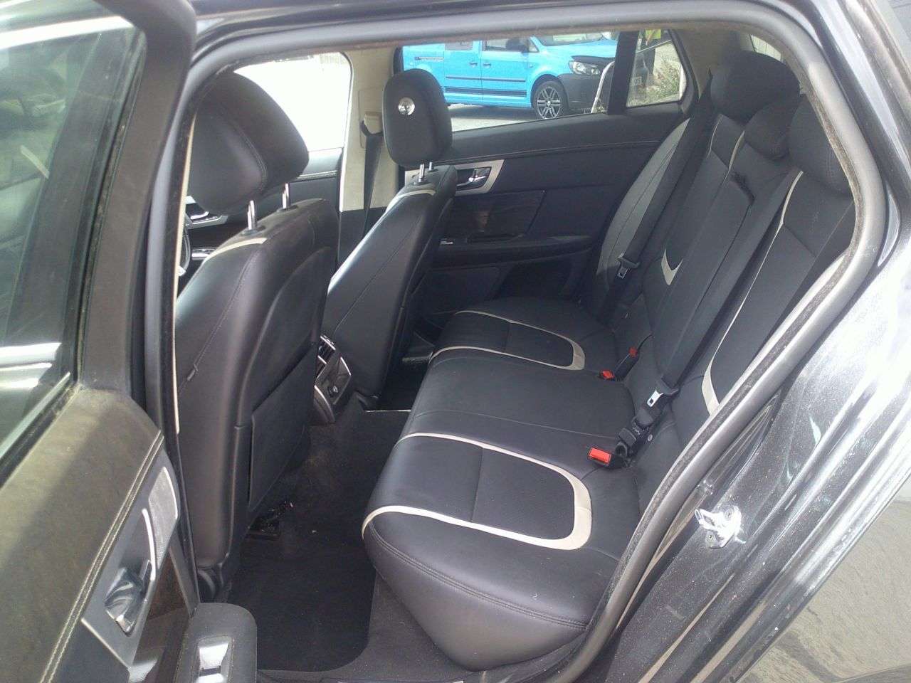 2014 JAGUAR XF 2014 JAGUAR XF