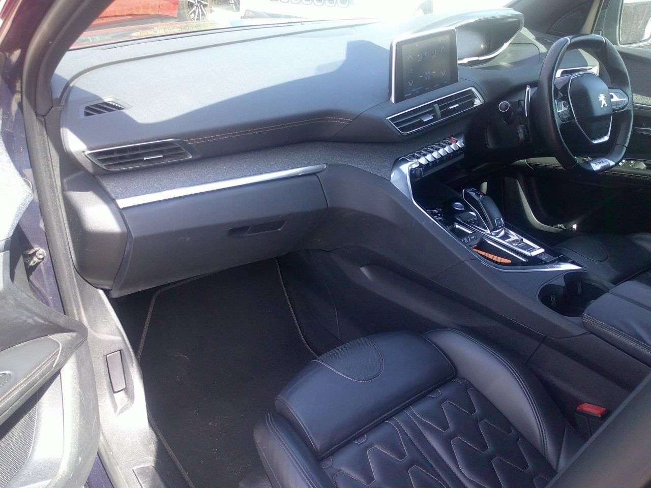2018 PEUGEOT 5008 2018 PEUGEOT 5008