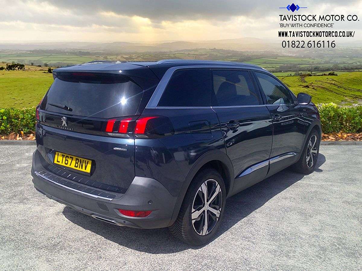 2018 PEUGEOT 5008 2018 PEUGEOT 5008