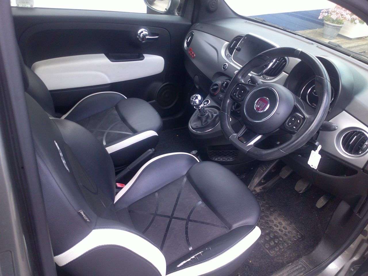 2016 FIAT 500 2016 FIAT 500