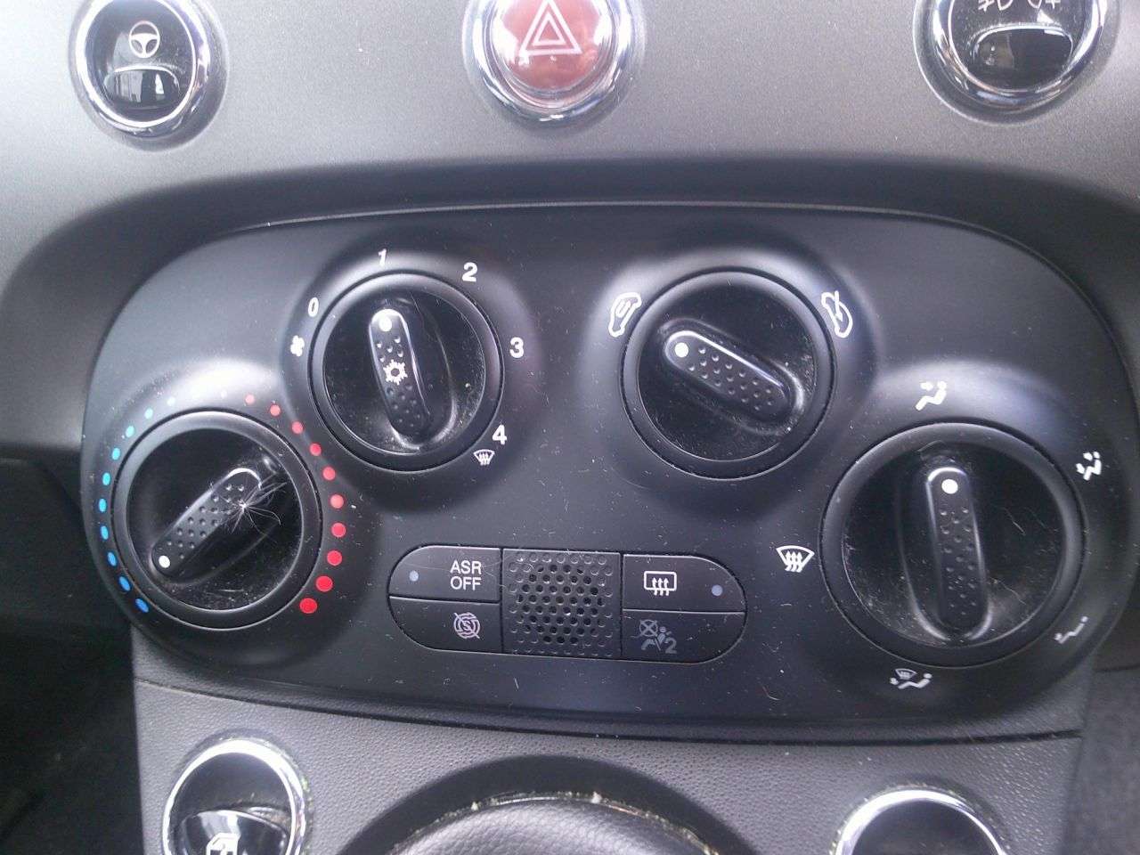 2016 FIAT 500 2016 FIAT 500