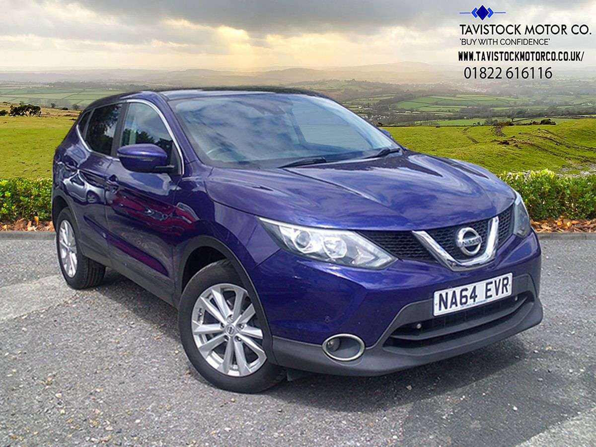 A 2014 NISSAN QASHQAI 1.5 dCi Acenta Premium SUV 5dr Diesel Manual 2WD Euro 5 (s/s) (110 ps) 2 KE A 2014 NISSAN QASHQAI 1.5 dCi Acenta Premium SUV 5dr Diesel Manual 2WD Euro 5 (s/s) (110 ps) 2 KE