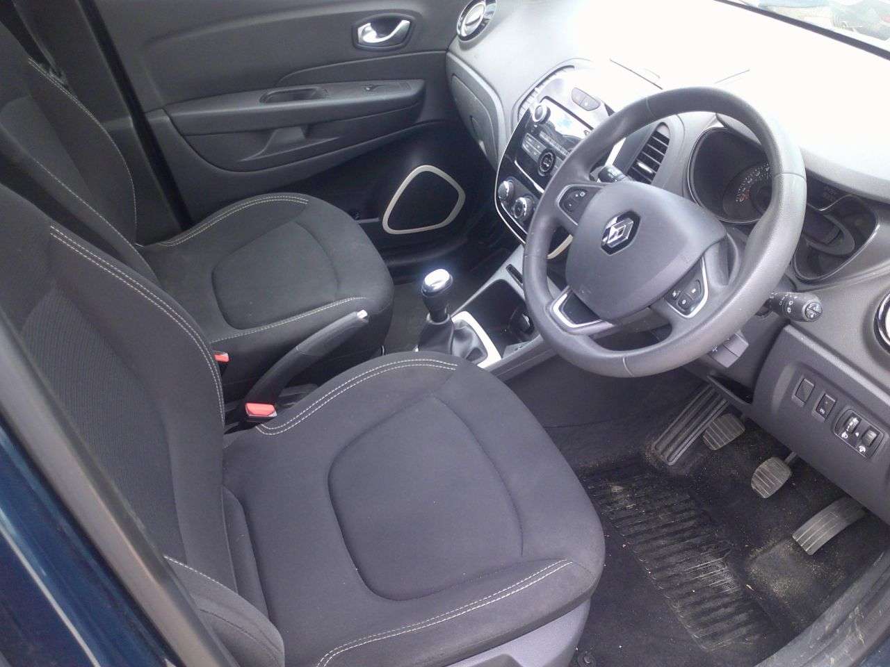 2019 RENAULT CAPTUR 2019 RENAULT CAPTUR