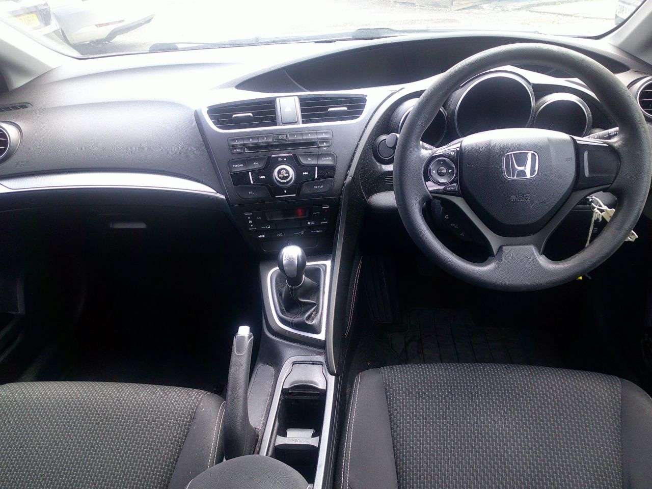 A 2015 HONDA CIVIC 1.4 i-VTEC S Hatchback 5dr Petrol Manual Euro 6 (s/s) (100 ps) OVER 50 CARS A 2015 HONDA CIVIC 1.4 i-VTEC S Hatchback 5dr Petrol Manual Euro 6 (s/s) (100 ps) OVER 50 CARS