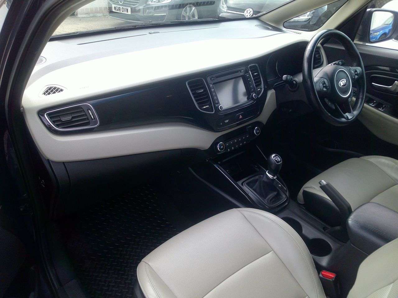2016 KIA CARENS 2016 KIA CARENS