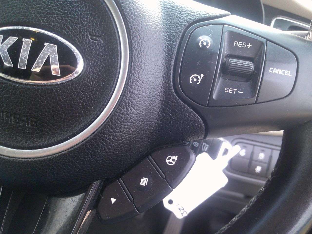2016 KIA CARENS 2016 KIA CARENS