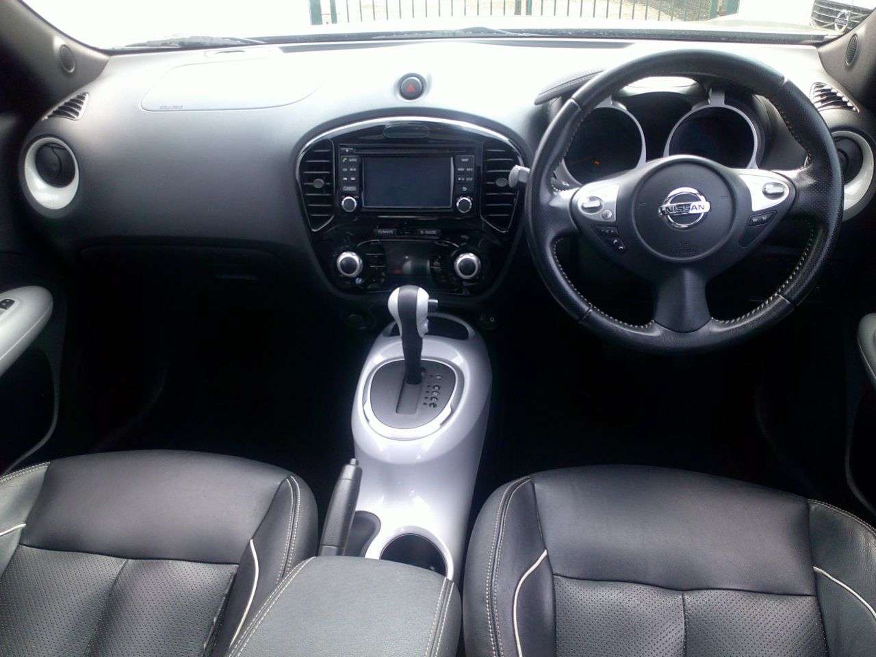 A 2016 NISSAN JUKE 1.6 Tekna SUV 5dr Petrol XTRON Euro 6 (117 ps) 2 KEYS+OVER 50 CARS IN STOCK A 2016 NISSAN JUKE 1.6 Tekna SUV 5dr Petrol XTRON Euro 6 (117 ps) 2 KEYS+OVER 50 CARS IN STOCK