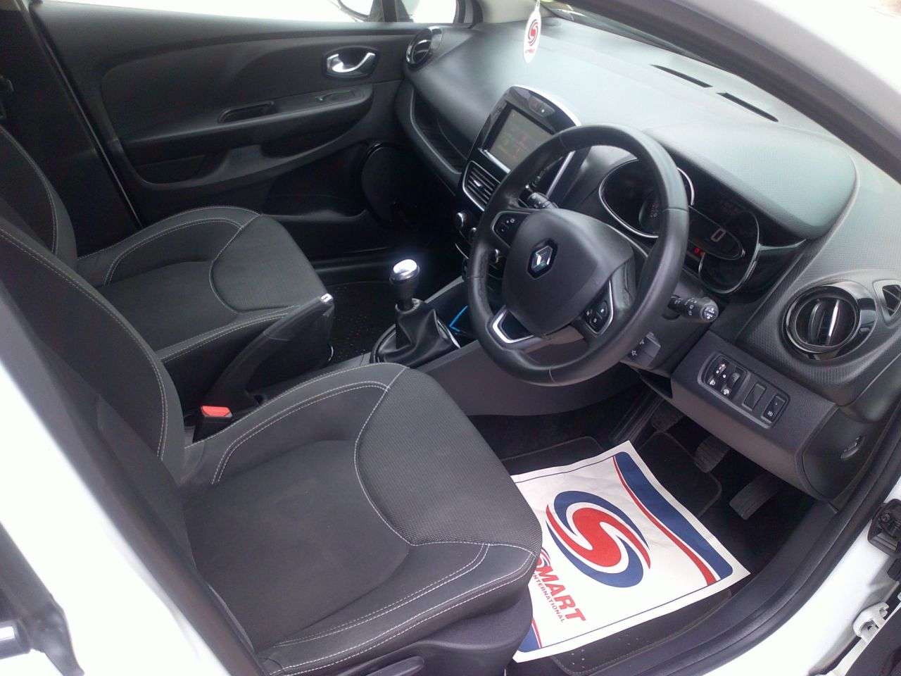 2019 RENAULT CLIO 2019 RENAULT CLIO