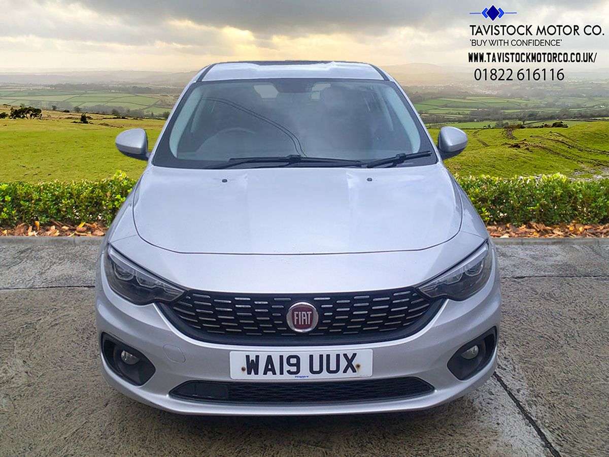 A 2019 FIAT TIPO 1.4 MPI Easy Plus Hatchback 5dr Petrol Manual Euro 6 (95 ps) GREAT SELECTIO A 2019 FIAT TIPO 1.4 MPI Easy Plus Hatchback 5dr Petrol Manual Euro 6 (95 ps) GREAT SELECTIO