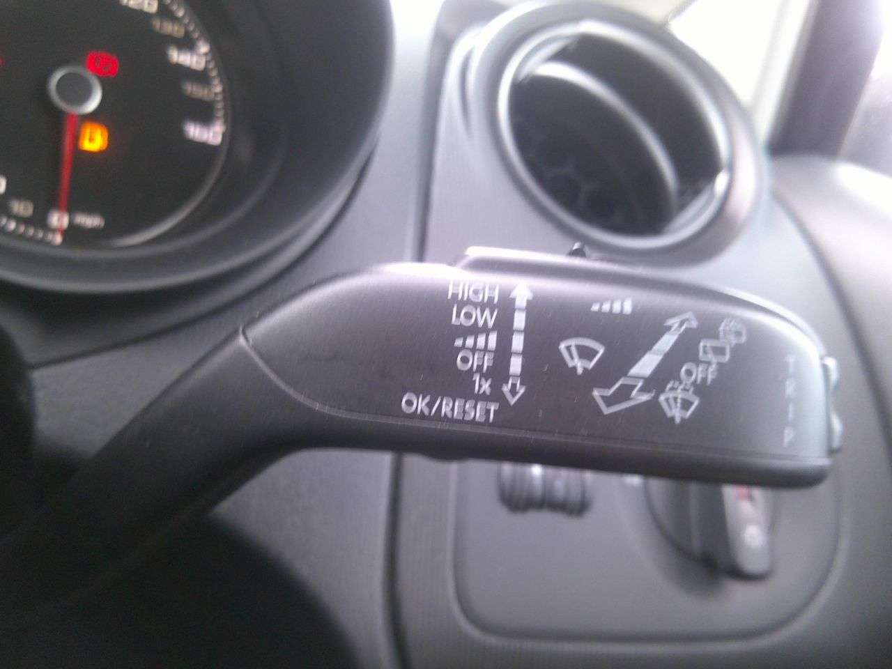 2014 SEAT IBIZA 2014 SEAT IBIZA