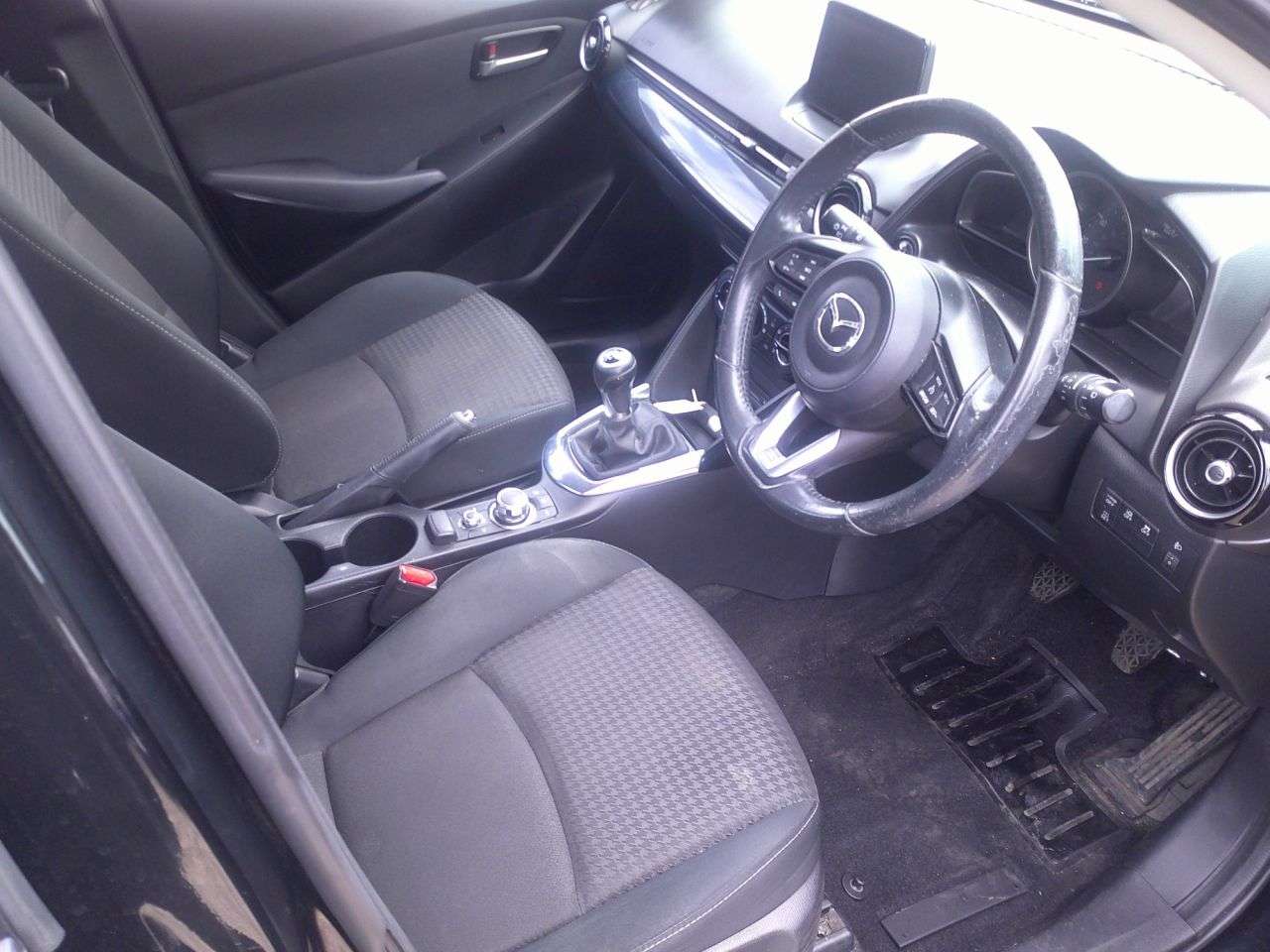 2017 MAZDA MAZDA2 2017 MAZDA MAZDA2