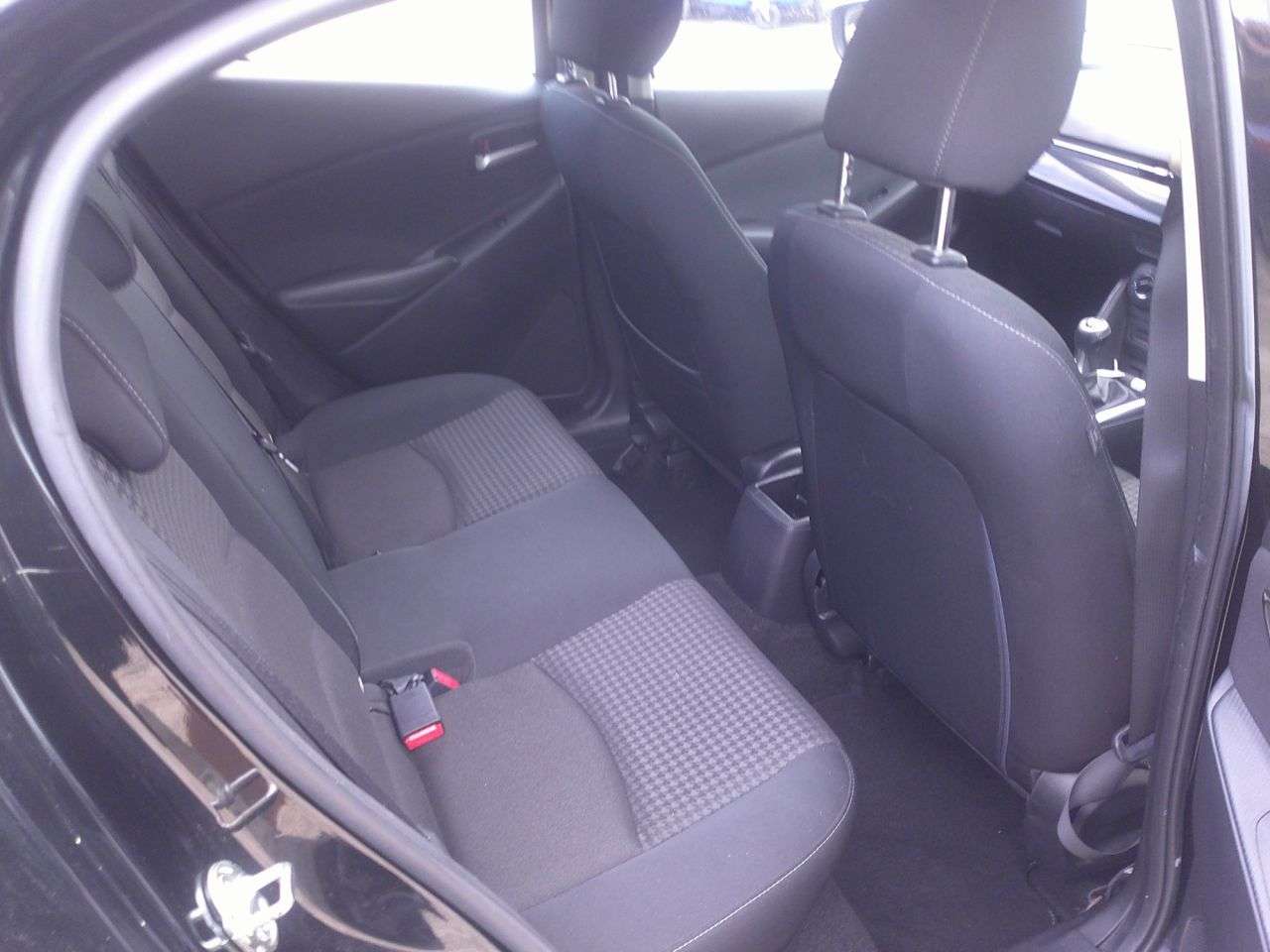 2017 MAZDA MAZDA2 2017 MAZDA MAZDA2