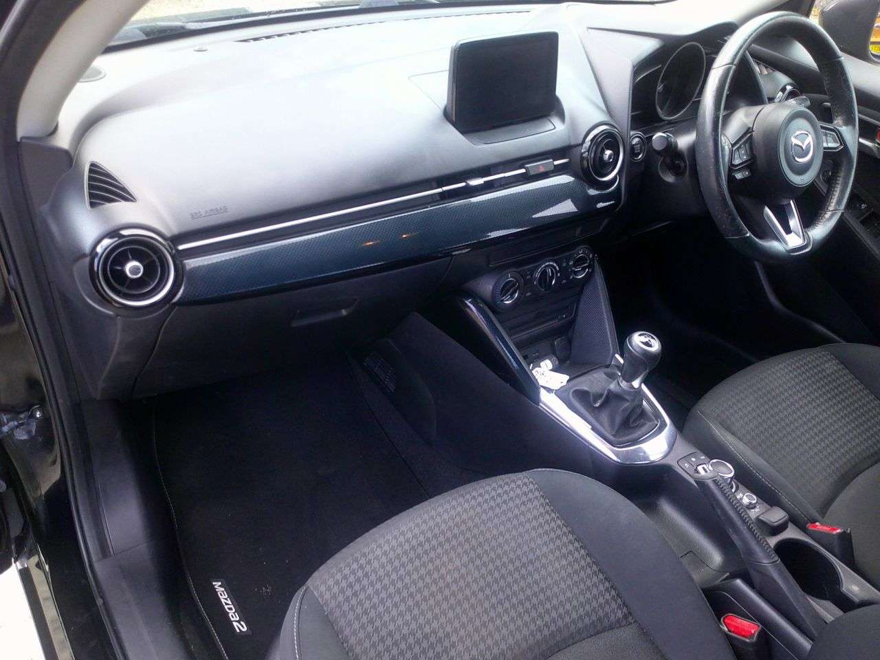 2017 MAZDA MAZDA2 2017 MAZDA MAZDA2