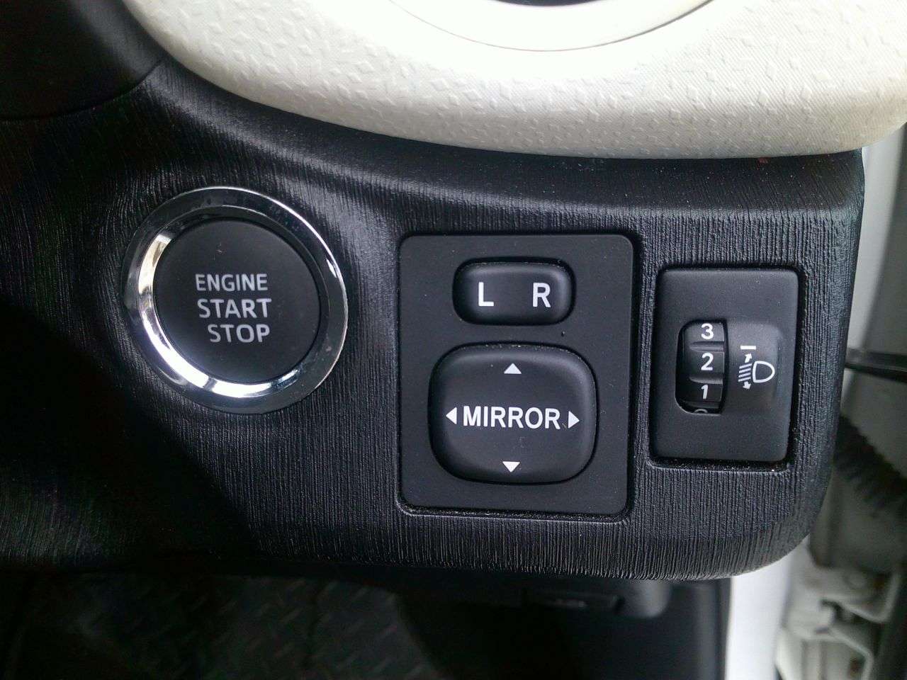 2014 TOYOTA YARIS 2014 TOYOTA YARIS