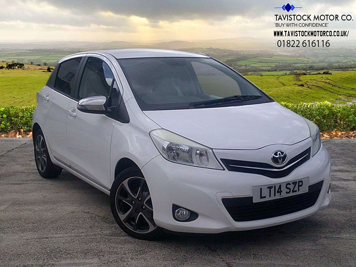 A 2014 TOYOTA YARIS 1.33 Dual VVT-i Trend Hatchback 5dr Petrol Manual Euro 5 (99 ps) GREAT SELE A 2014 TOYOTA YARIS 1.33 Dual VVT-i Trend Hatchback 5dr Petrol Manual Euro 5 (99 ps) GREAT SELE
