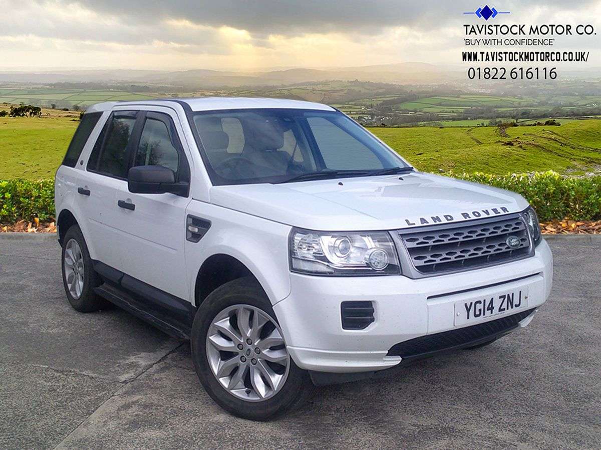 A 2014 LAND ROVER FREELANDER 2 2.2 TD4 S SUV 5dr Diesel CommandShift 4WD Euro 5 (150 ps) GREAT SELECTION O A 2014 LAND ROVER FREELANDER 2 2.2 TD4 S SUV 5dr Diesel CommandShift 4WD Euro 5 (150 ps) GREAT SELECTION O