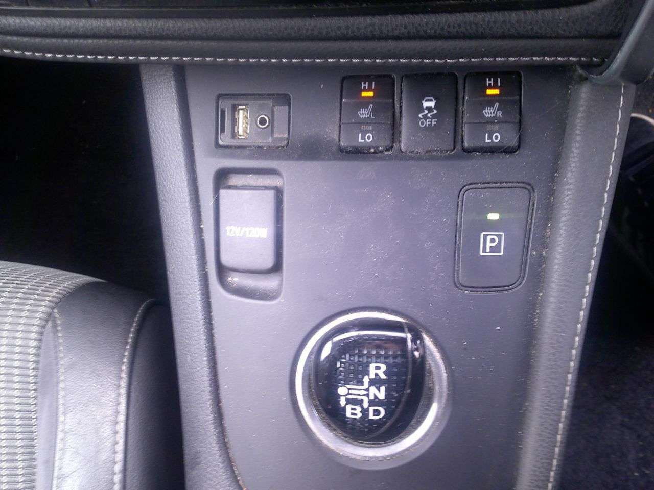 2015 TOYOTA AURIS 2015 TOYOTA AURIS