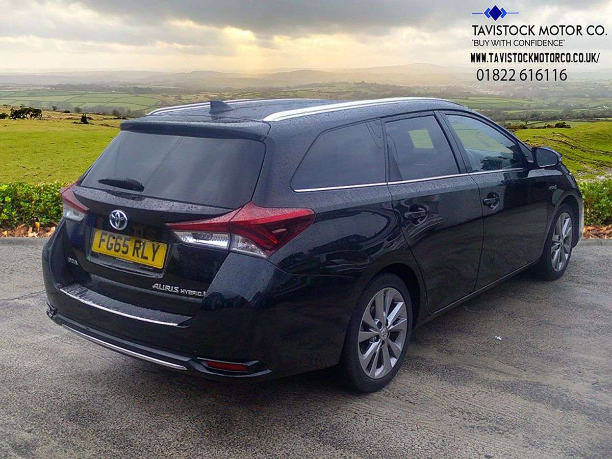 2015 TOYOTA AURIS 2015 TOYOTA AURIS