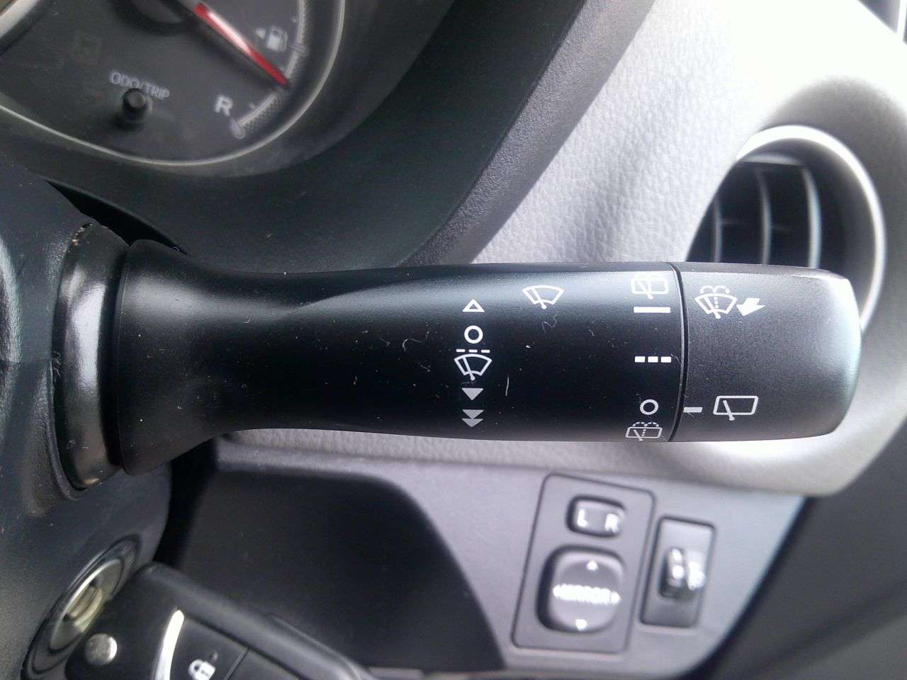 2017 TOYOTA YARIS 2017 TOYOTA YARIS