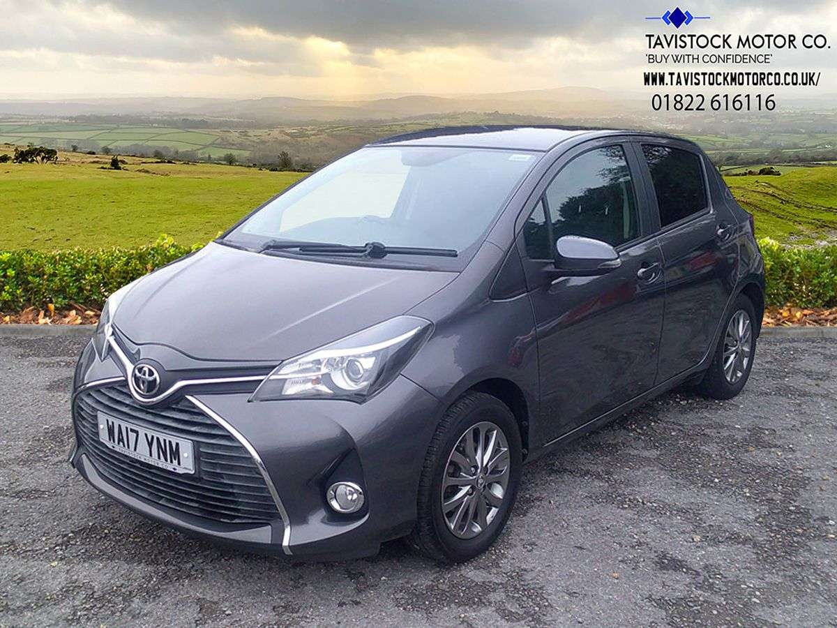 2017 TOYOTA YARIS 2017 TOYOTA YARIS