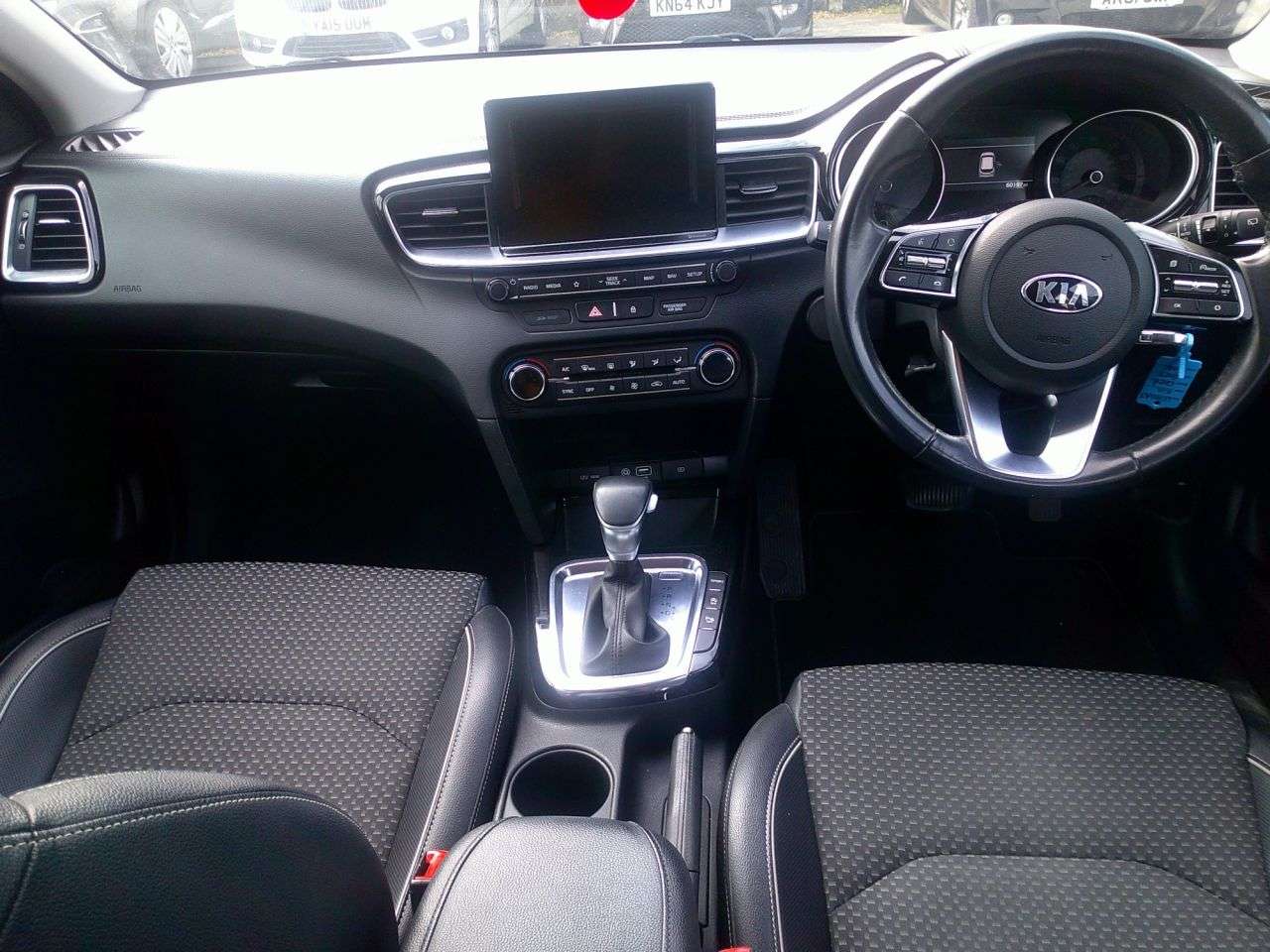 A 2019 KIA CEED 1.4 T-GDi 3 Sportswagon 5dr Petrol DCT Euro 6 (s/s) (138 bhp) 2 KEYS+OVER 5 A 2019 KIA CEED 1.4 T-GDi 3 Sportswagon 5dr Petrol DCT Euro 6 (s/s) (138 bhp) 2 KEYS+OVER 5