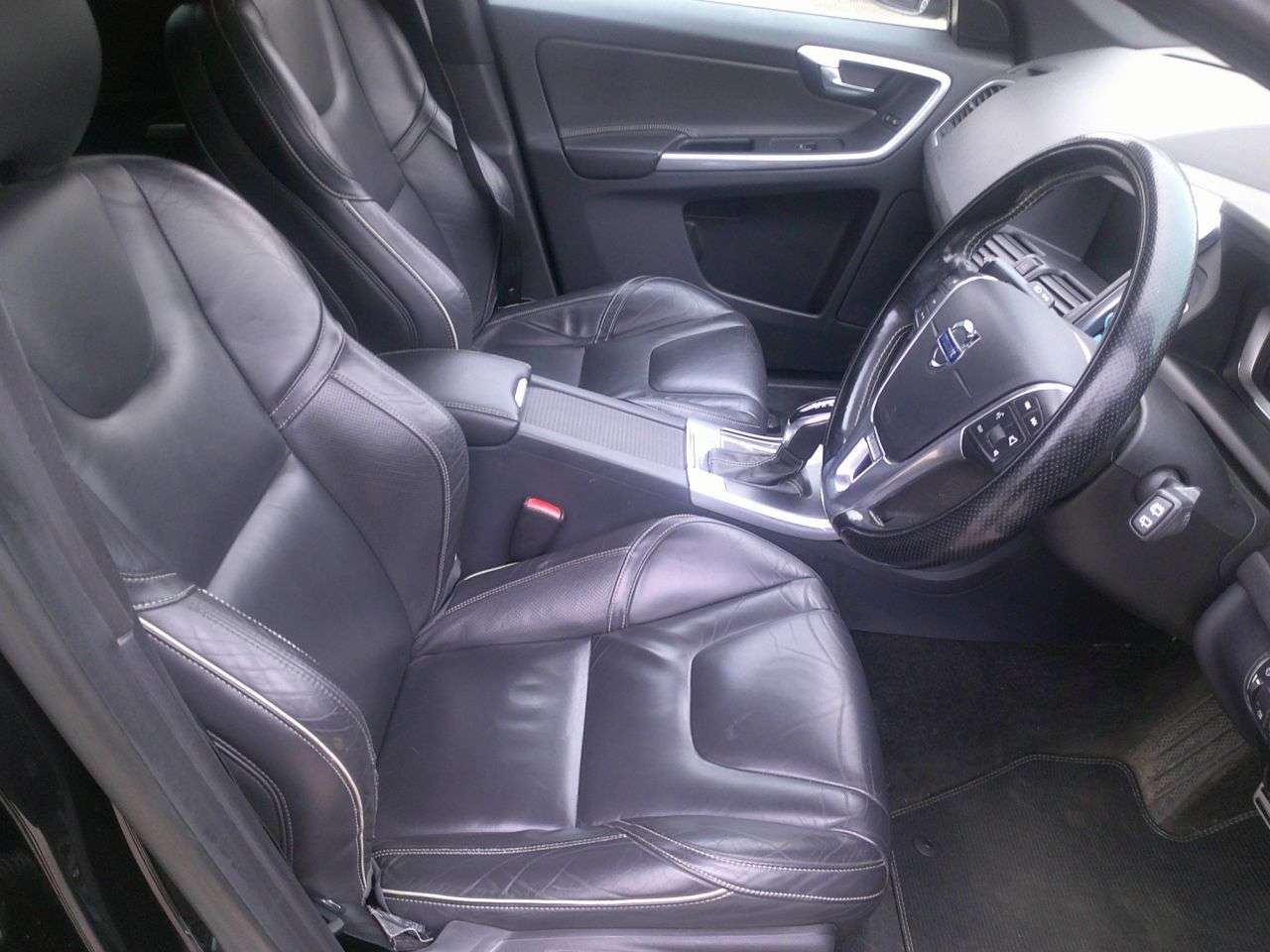 2014 VOLVO XC60 2014 VOLVO XC60