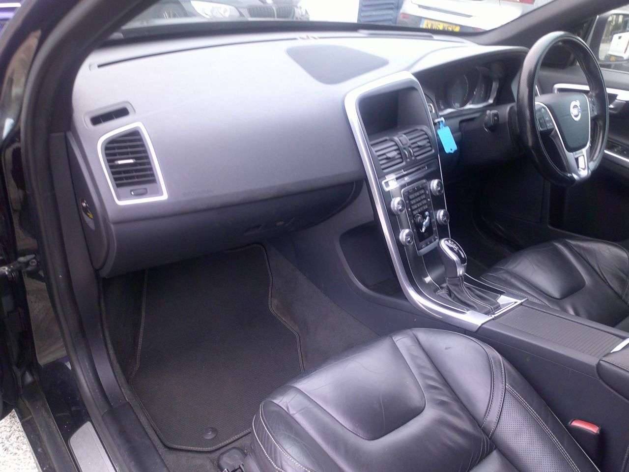 2014 VOLVO XC60 2014 VOLVO XC60