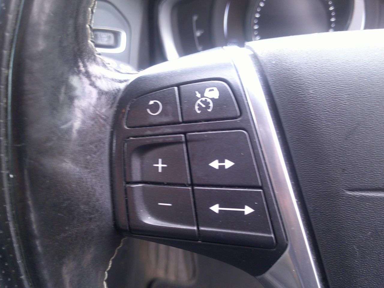 2014 VOLVO XC60 2014 VOLVO XC60