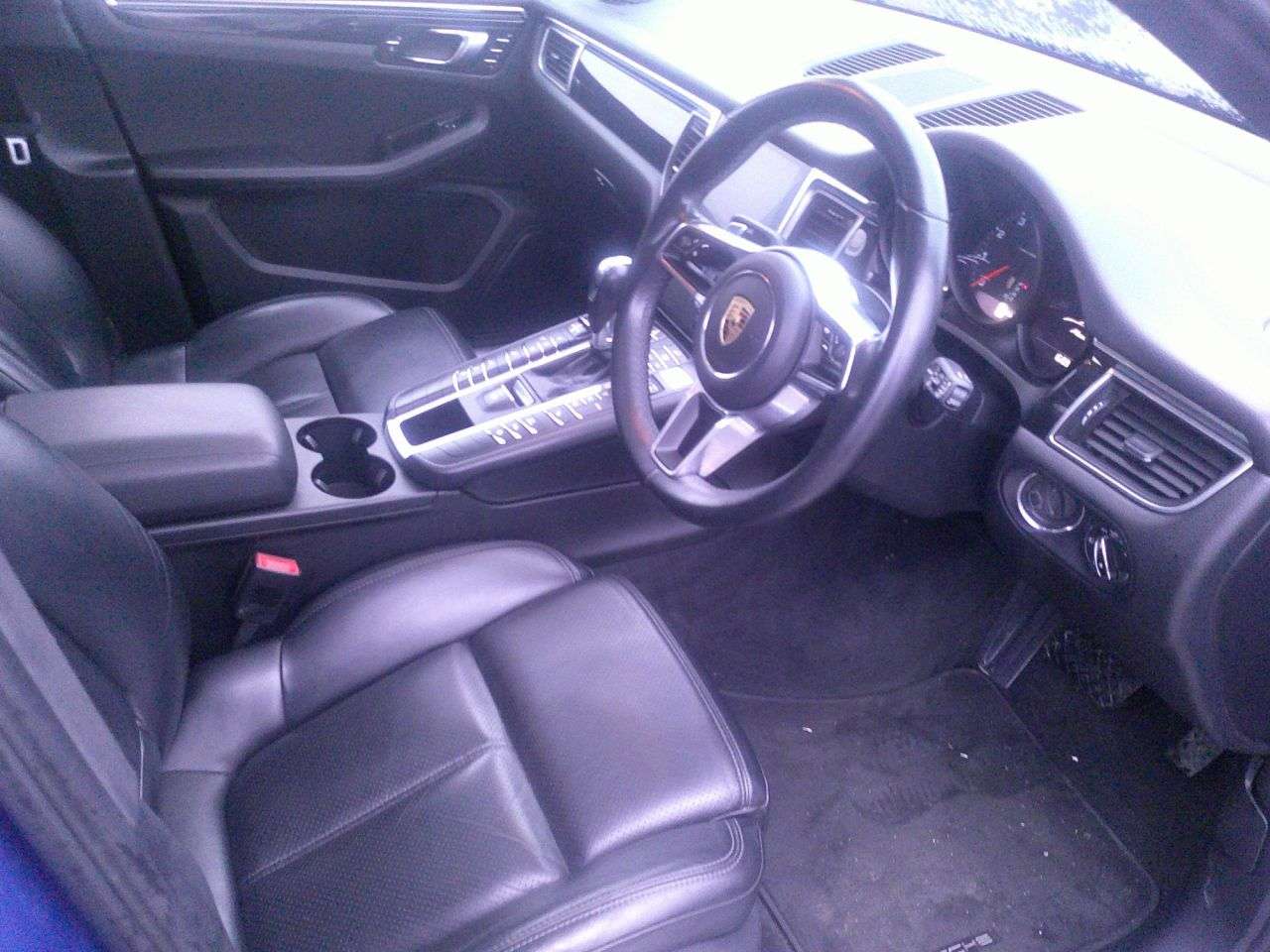 2016 PORSCHE MACAN 2016 PORSCHE MACAN