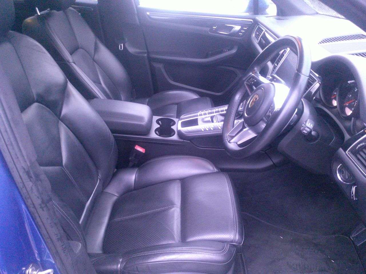 2016 PORSCHE MACAN 2016 PORSCHE MACAN