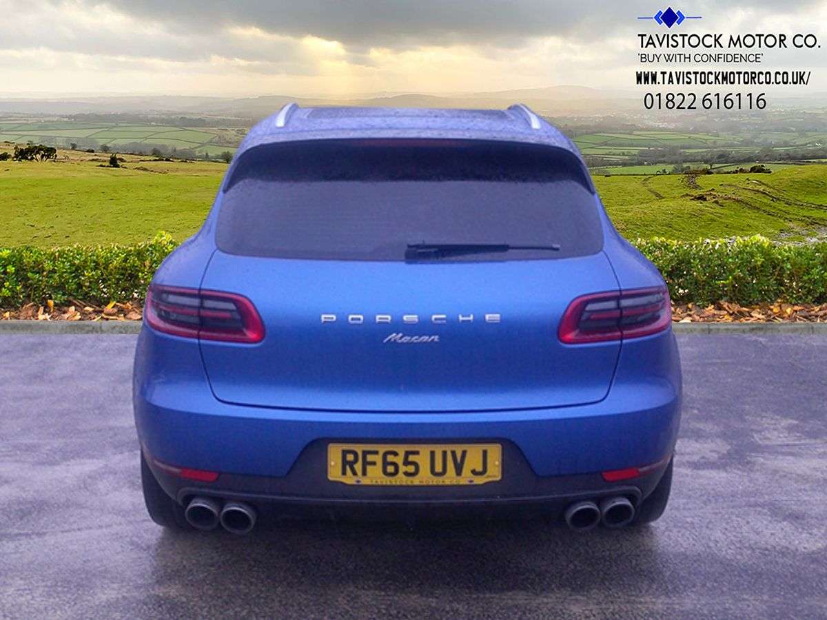 2016 PORSCHE MACAN 2016 PORSCHE MACAN
