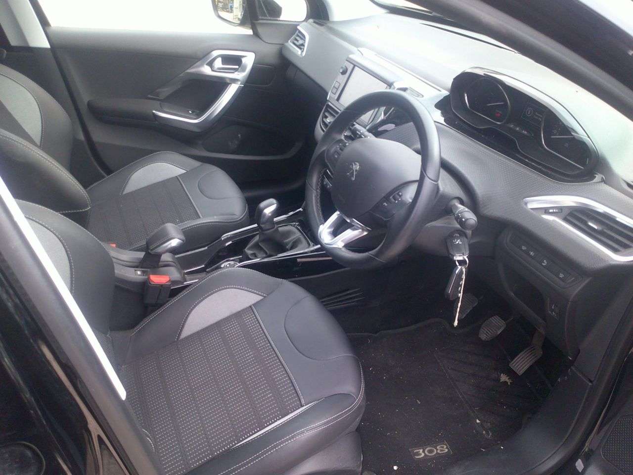 2019 PEUGEOT 2008 2019 PEUGEOT 2008