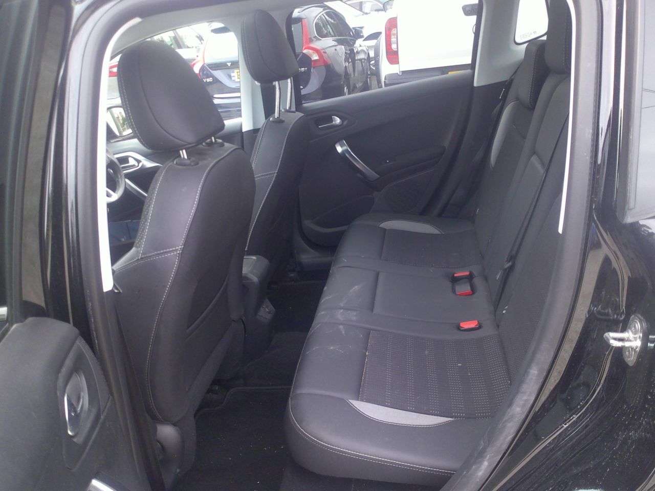 2019 PEUGEOT 2008 2019 PEUGEOT 2008