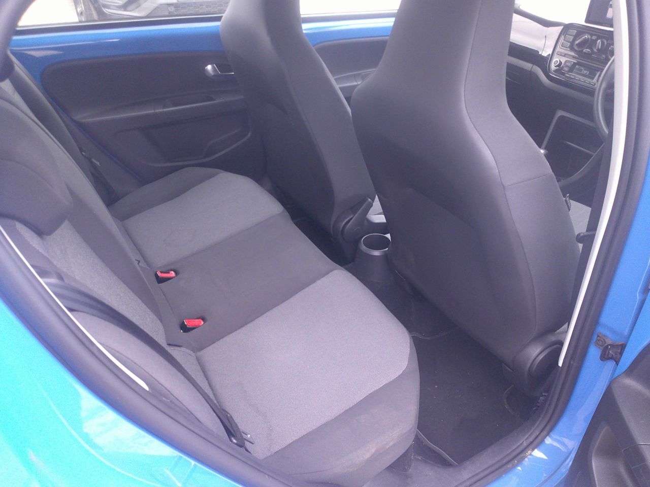 2015 VOLKSWAGEN UP! 2015 VOLKSWAGEN UP!