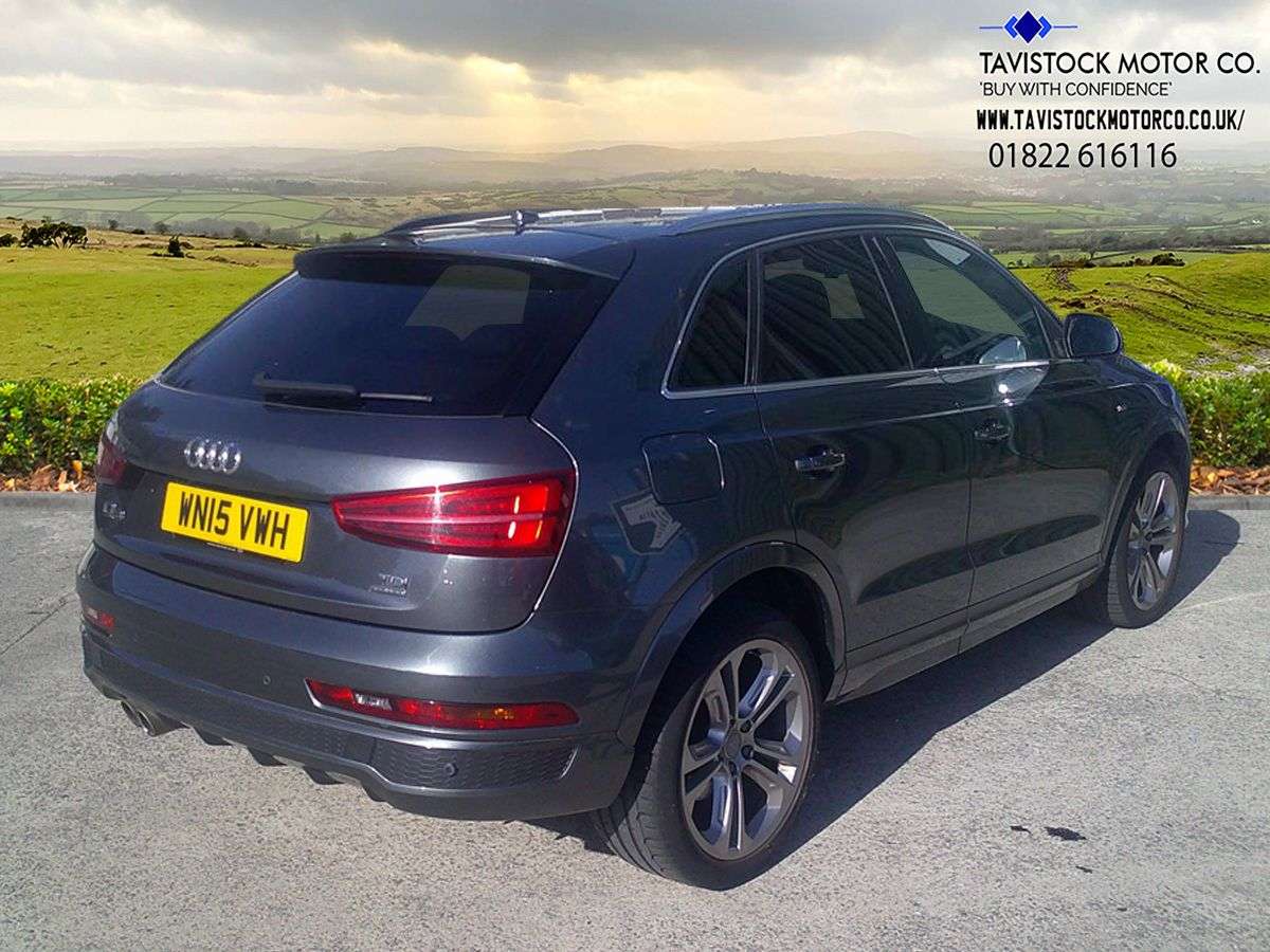 2015 AUDI Q3 2015 AUDI Q3