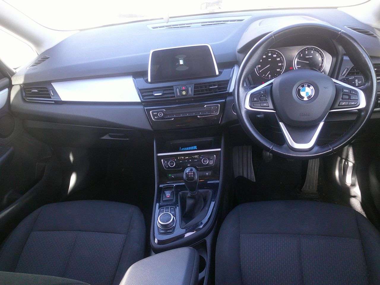 A 2020 BMW 2 SERIES GRAN TOURER 1.5 218i SE MPV 5dr Petrol Manual Euro 6 (s/s) (136 ps) A 2020 BMW 2 SERIES GRAN TOURER 1.5 218i SE MPV 5dr Petrol Manual Euro 6 (s/s) (136 ps)