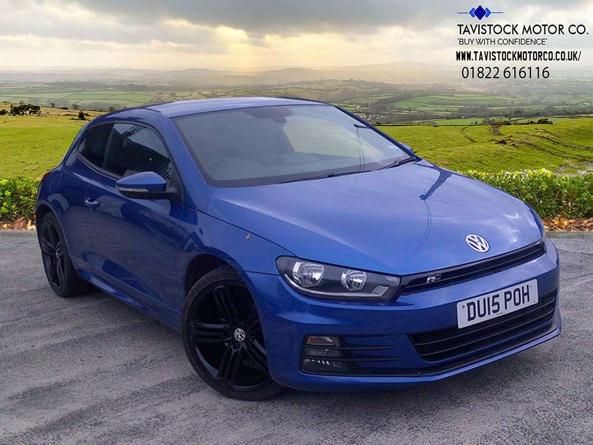 A 2015 VOLKSWAGEN SCIROCCO 2.0 TDI BlueMotion Tech R-Line Hatchback 3dr Diesel Manual Euro 6 (s/s) (15 A 2015 VOLKSWAGEN SCIROCCO 2.0 TDI BlueMotion Tech R-Line Hatchback 3dr Diesel Manual Euro 6 (s/s) (15