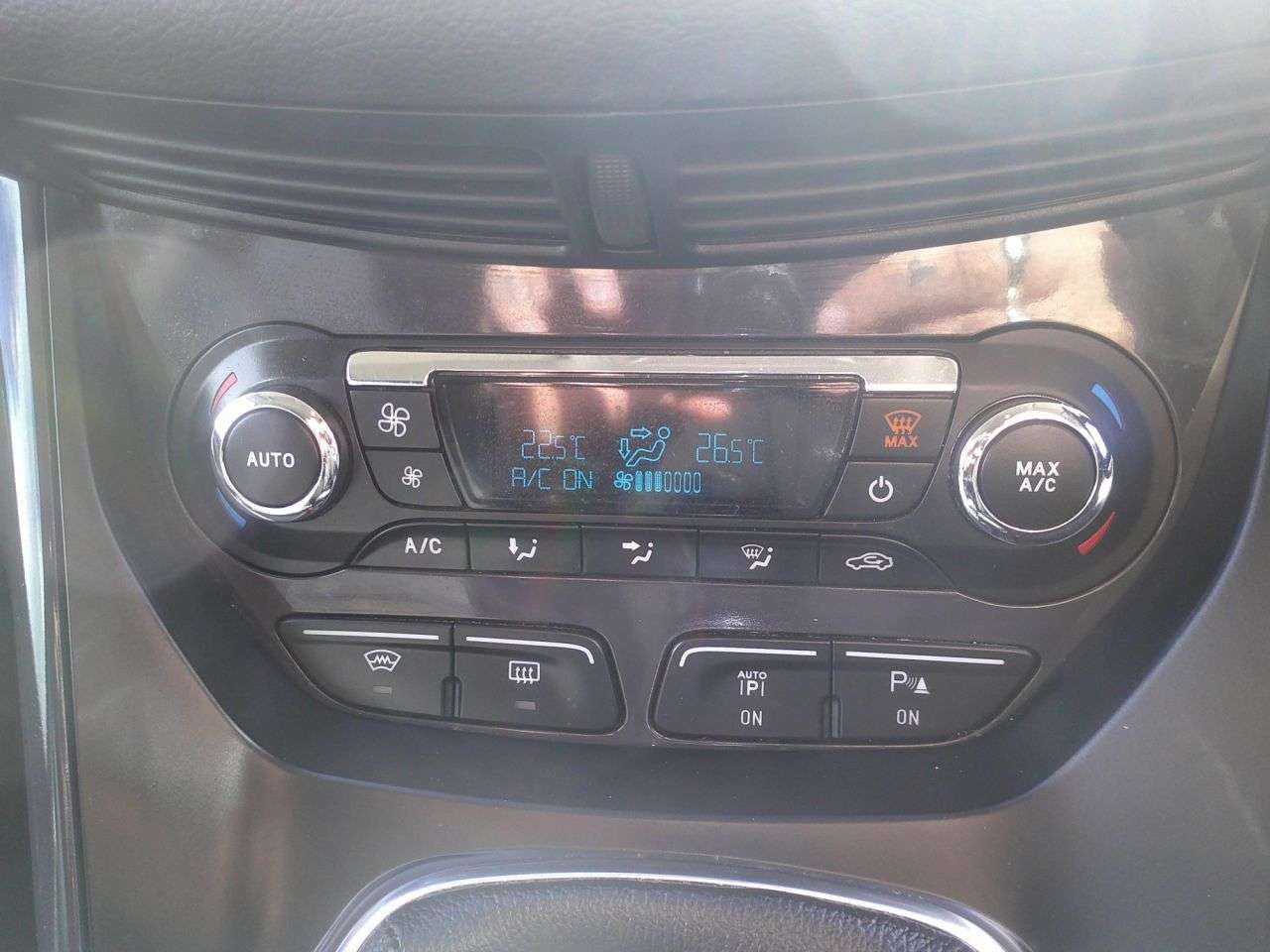 2015 FORD KUGA 2015 FORD KUGA