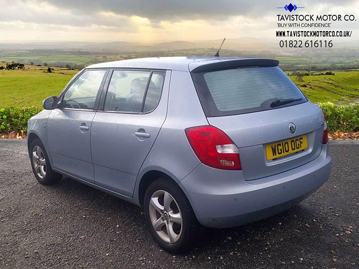 2010 SKODA FABIA 2010 SKODA FABIA