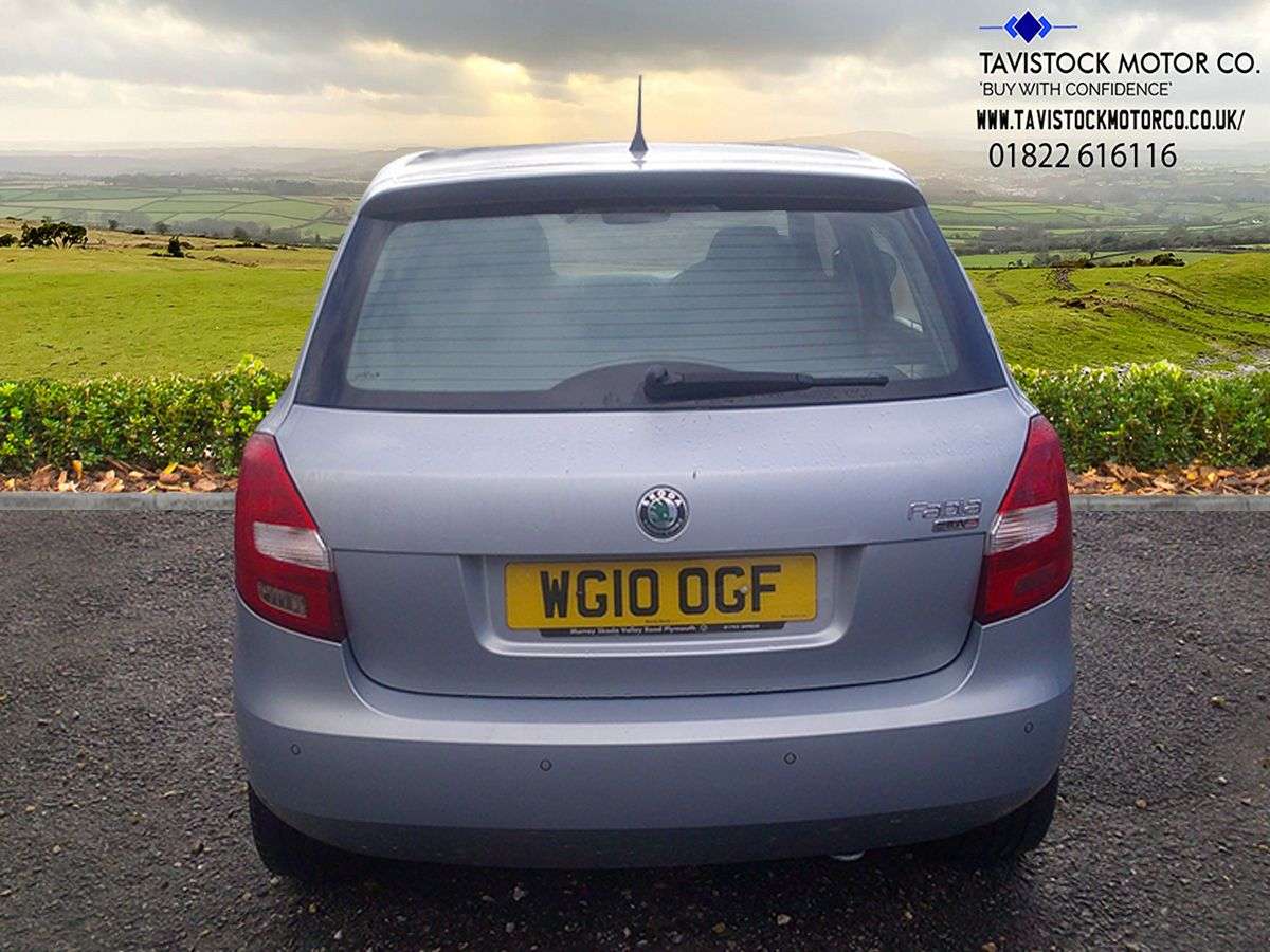 2010 SKODA FABIA 2010 SKODA FABIA