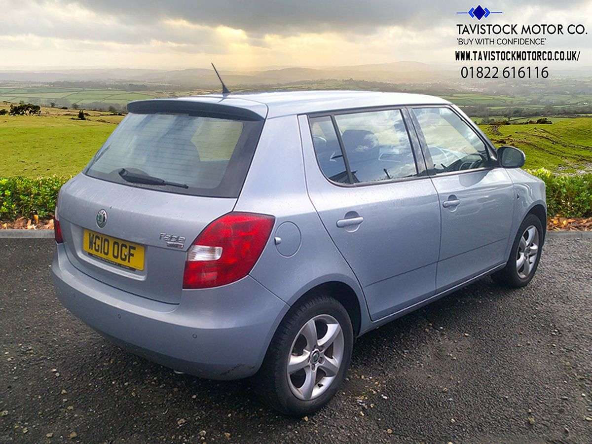 2010 SKODA FABIA 2010 SKODA FABIA