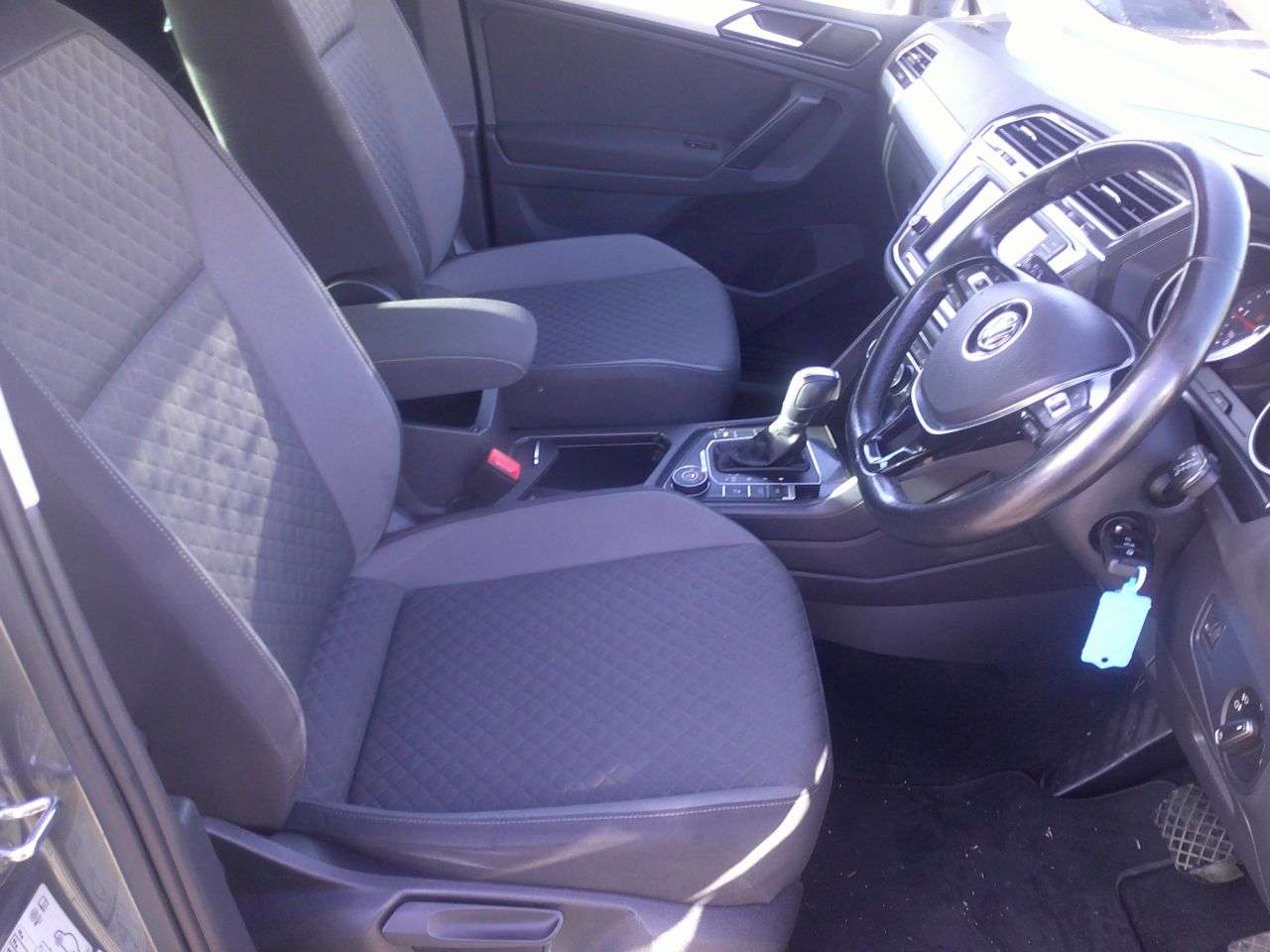 2017 VOLKSWAGEN TIGUAN 2017 VOLKSWAGEN TIGUAN