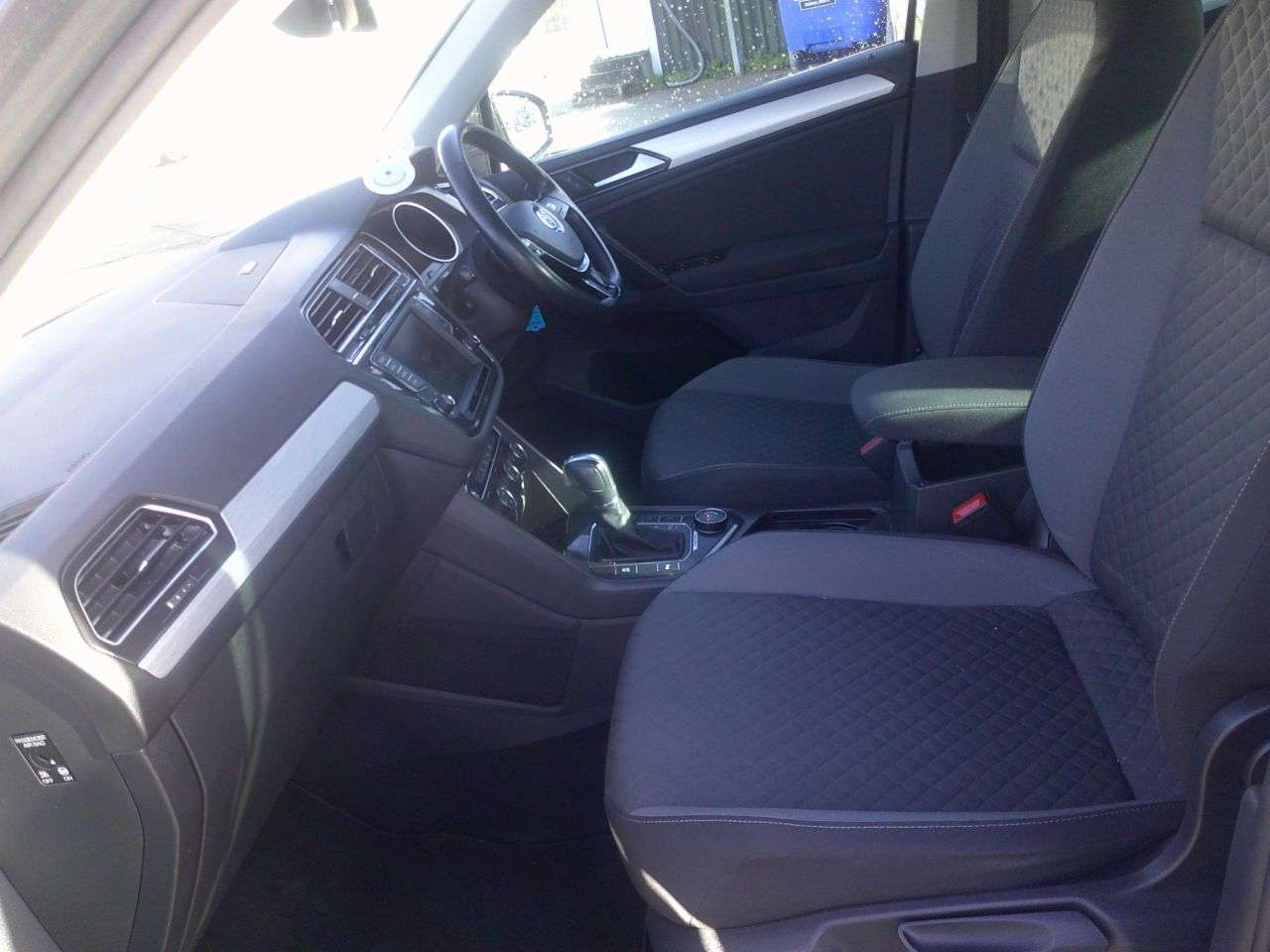 2017 VOLKSWAGEN TIGUAN 2017 VOLKSWAGEN TIGUAN