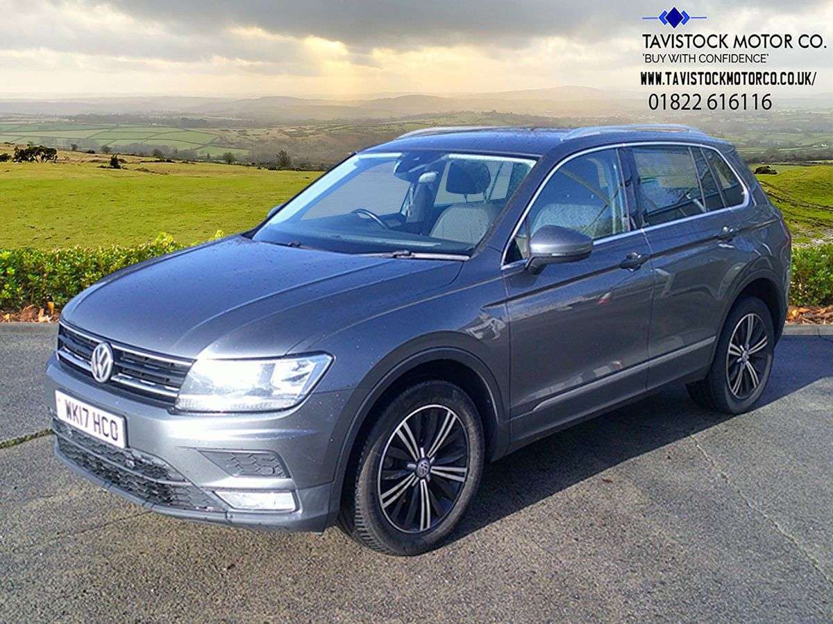 2017 VOLKSWAGEN TIGUAN 2017 VOLKSWAGEN TIGUAN