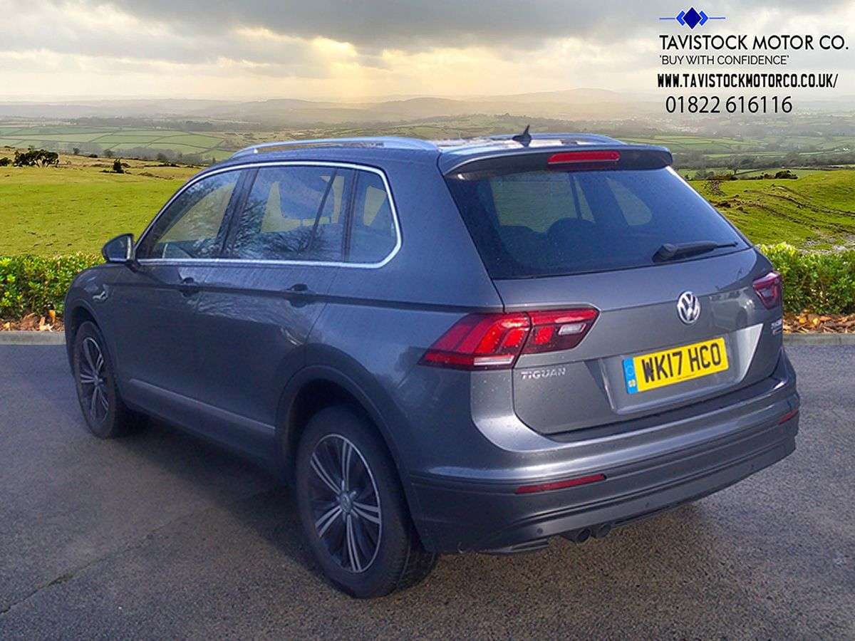 2017 VOLKSWAGEN TIGUAN 2017 VOLKSWAGEN TIGUAN