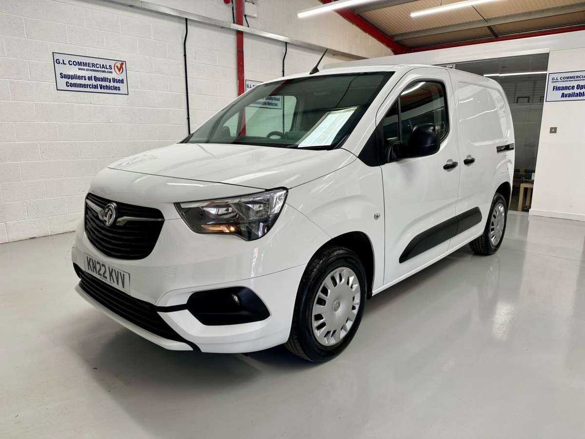 Check out this Vauxhall Combo 2022 Diesel Manual