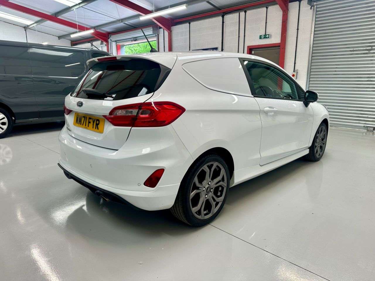 2021 FORD FIESTA VAN 2021 FORD FIESTA VAN