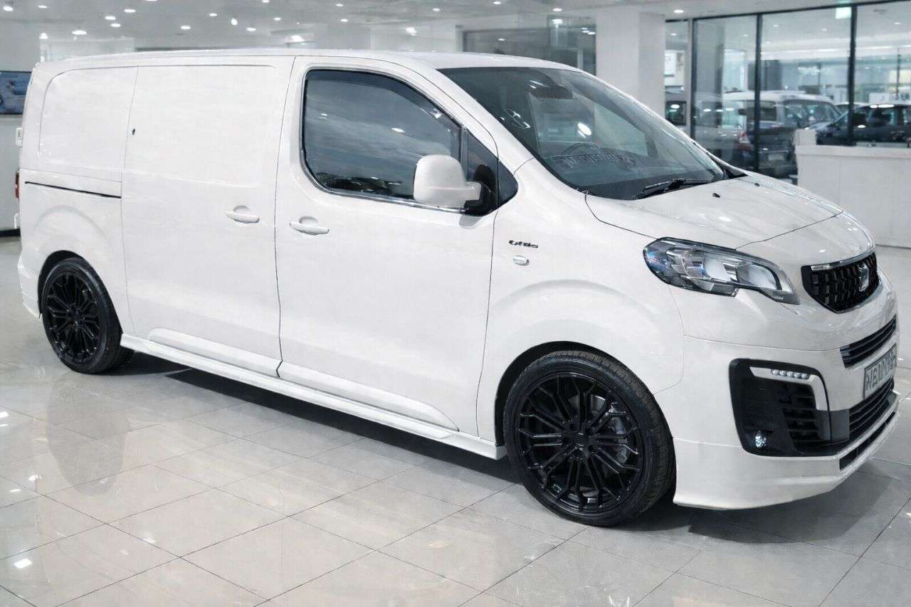 A 2022 VAUXHALL VIVARO 1.5 Turbo D 2900 L1 SWB * BODYKIT * 44,925 * AIR CON * LOW MILES - EX FLEET A 2022 VAUXHALL VIVARO 1.5 Turbo D 2900 L1 SWB * BODYKIT * 44,925 * AIR CON * LOW MILES - EX FLEET