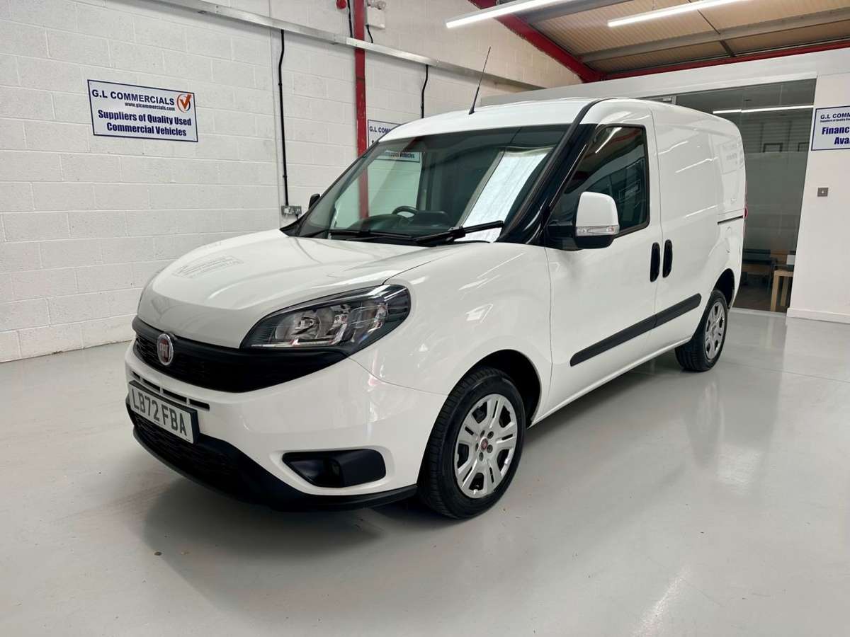 Check out this Fiat Doblo 2023 Diesel Manual