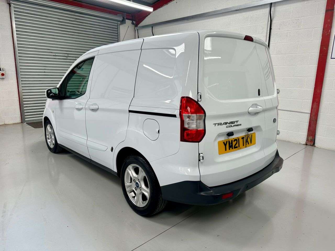 2021 FORD TRANSIT COURIER 2021 FORD TRANSIT COURIER